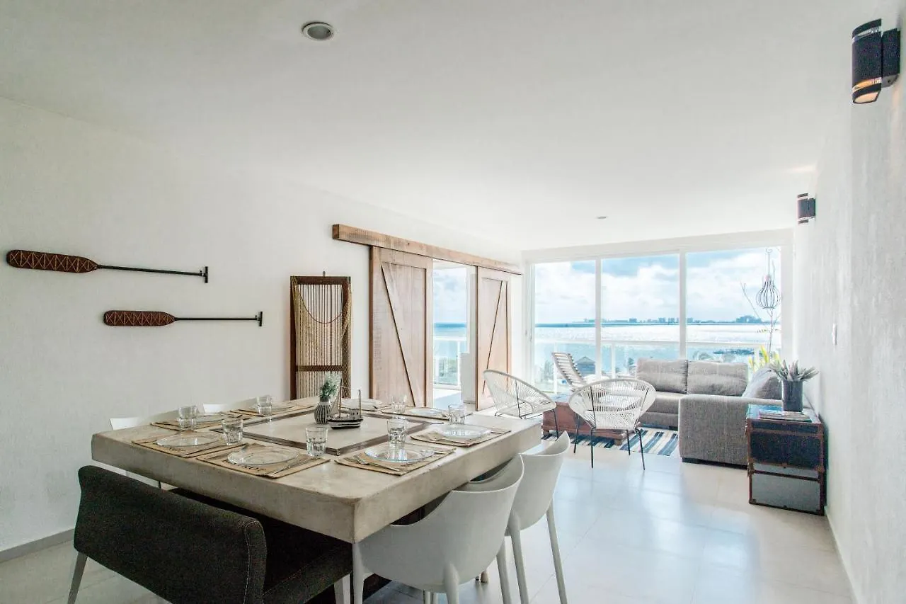 Ocean Beachfront 4 Bdr -Amazing Oceanview Διαμέρισμα Κανκούν